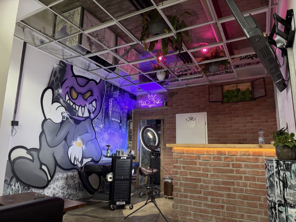 Hood Ink Tattoo Studio Hamburg innen